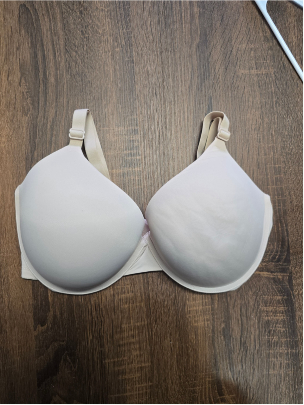 Women's Victoria's Secret PINK Push-Up Bra 38DDD Beige